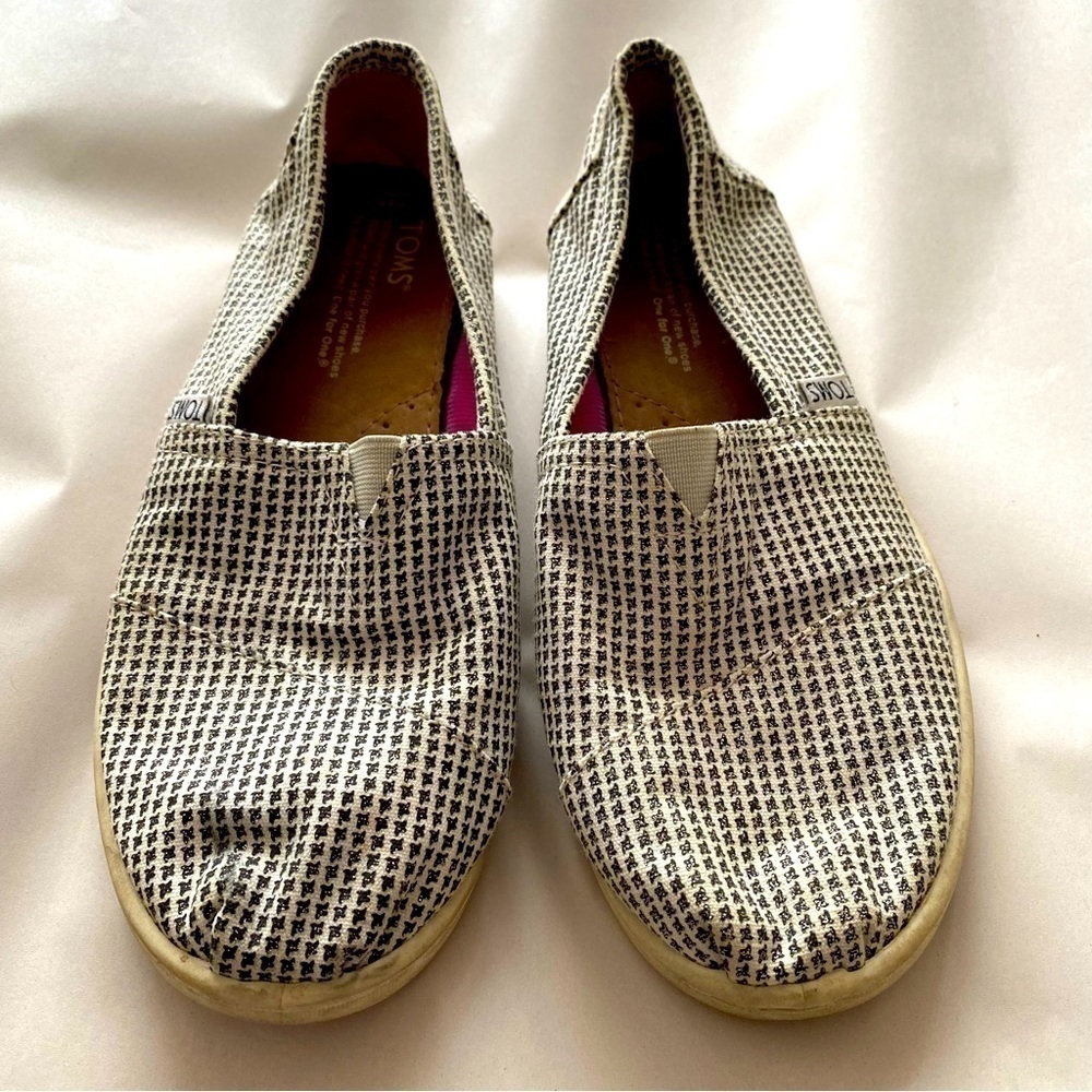 TOMS Glimmer Houndstooth Round Toe Casual Lined Slip On Flats Size Y 4.5